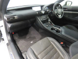 納車前にレクサスボディーコートをお勧めさせていただいております。CPOとCPO外車両がございますので、詳しくはスタッフまでお問い合わせください。