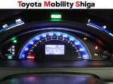 多機能な設定が出来る明るく見やすいメ-タ-パネルです。