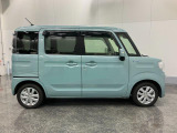 後席両側電動スライドドア☆開け閉めの際に隣の車や壁にぶつける心配もありません。