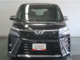 沢山乗れるのがこの車の魅力!2台で移動しないと・・・なんて時もこの車なら1台で!大活躍です♪