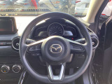 ハンドルも手にしっくり馴染み、握りやすくしっかり車の情報が伝わってきます。
