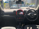 弊社お客様より頂いた下取車やデモカーが在庫の殆どを占めています。車の経歴や整備記録が分かり、ご安心してお車をお選び頂ける正規ディーラーならではのラインナップでございます。