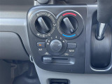 気になる車はすぐにお問い合わせください!画面右側の0066から始まる無料ダイヤルからお問い合わせ下さい!専門スタッフがお車のご質問にお答えいたします!