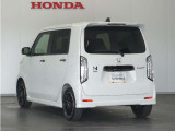認定中古車では、厳しいHonda認定基準をクリアした厳選されたHonda認定中古車のみ、取り扱っております。「ご購入前の安心」「納車後の信頼」を車両と一緒に提供しております。