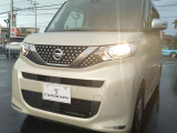 信号待ちなどで停車したらエンジンを自動停止。ガソリンを節約するアイドリングストップ付きです!