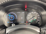 【スピードメーター】メーターがシンプルで見やすく運転しやすいですね!