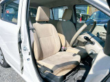 当店では軽自動車から普通車まで幅広くオールメーカーの車種・色・グレードを豊富に揃えております。