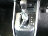 オートマチック車です!