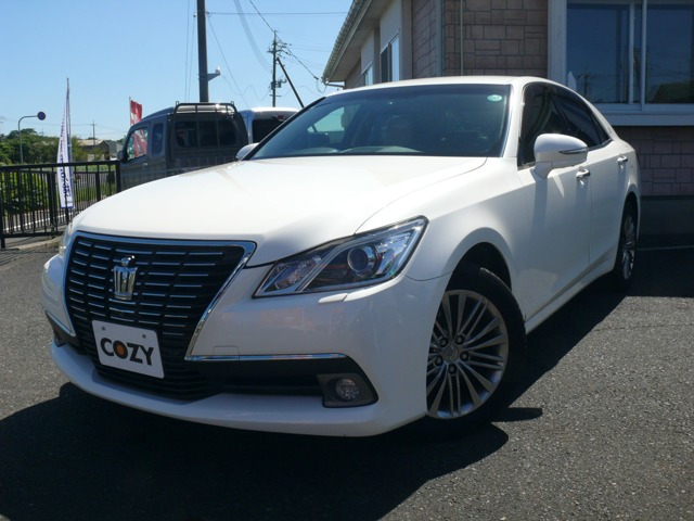 クラウン 2.5 ロイヤルサルーンG i-Four 4WD 