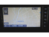ナビは純正品。フルセグテレビ・CD・DVD・Bluetooth・SDオーディオ・スマホ対応。