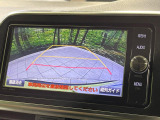 【バックカメラ】駐車時に後方がリアルタイム映像で確認できます。大型商業施設や立体駐車場での駐車時や、夜間のバック時に大活躍!運転スキルに関わらず、今や必須となった装備のひとつです!