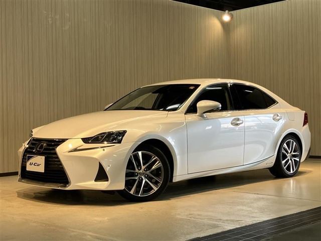 IS300h 4WD