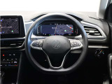 Das WeltAuto(ダス・ヴェルトアウト)ドイツ語でザ・ワールドカーという意味を持つこのブランドは、まさに世界品質をお届けするというフォルクスワーゲンの哲学から生まれました。
