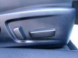 運転席パワーシート付き!!