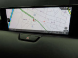 ナビSDを装着済みですので、ご納車後は直ぐにご使用いただけます。このCX-60で、沢山の想い出を重ねてくださいね。