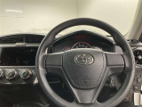 使いやすく運転しやすいレイアウトの運転席周り。