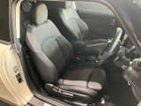ハンドル操作がダイレクトにタイヤに伝わり、キビキビとした運転が楽しめます。