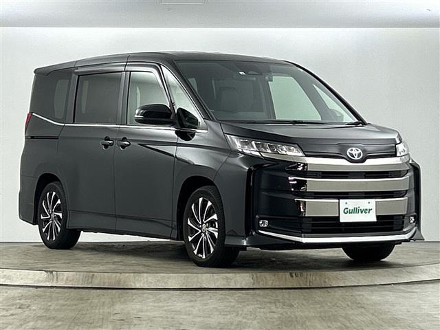 ノア 1.8 ハイブリッド S-Z 修復歴無し（6AA-ZWR90W）