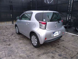 いざというときには、車両後部ドアからもエアバックが出るという安全に特に気を使ったお車です