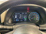 【キーパーコーティング】本当にツヤが良くなって、約束どおりに効果が持続する稀有なカーコーティングを用意しました。コーティングした後は、お好きな時に洗っていただくだけで、ずっとキレイが続きます。