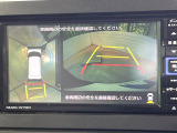 【パノラマモニター】専用のカメラにより、上から見下ろしたような視点で360度クルマの周囲を確認することができます☆死角部分も確認しやすく、狭い場所での切り返しや駐車もスムーズに行えます。