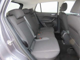 ISOFIX(イソフィックス)基準適合チャイルドシート固定装置!!安心楽々で対応チャイルドシートが取付できます。