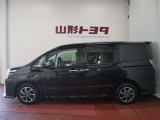 ヴォクシー 2.0 ZS 煌II 4WD 