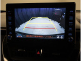 バックガイドモニターで、後方を確認しながら安心して駐車することができます。運転初心者も熟練者も必須の機能ですよ!