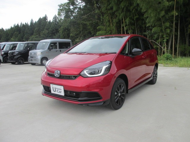 フィット1.5 e:HEV ホーム ブラックスタイル 4WD