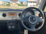 エンジンルームも綺麗に洗浄してから納車致します。普段あまり見ることが無い箇所だからこそ綺麗だと感動しますよね(*´▽`*)
