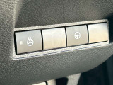 ステアリングヒーターも債務い時期に快適です。