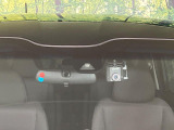 【ホンダセンシング】走行中に前方の車両等を認識し、衝突しそうな時は警報とブレーキで衝突回避と被害軽減をアシスト。より安全にドライブをお楽しみいただけます。