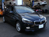 BMW在庫保有台数常時100台以上!ご来店の際はBMW本店(厚木市下荻野140-1)にご来店ください!弊社自慢の全天候型ショールーム!BMW在庫保有台数常時100台以上ございます!