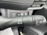 【オートライト】は、付け忘れや消し忘れを防ぐことができます。高速道路などのトンネルなどにも役立ちます♪