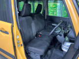 運転席シート廻りは使用感も少なく、良好な状態となっています。丁寧に使われていたことがよくわかりますね。