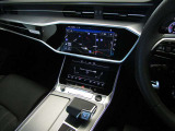 さらにはご納車後のカーライフを想定し、各機関・電気系統のチェック、ロードテストも行いますので、ご遠方のお客様もご安心下さいませ。