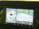 【アラウンドビューモニター】専用のカメラにより、上から見下ろしたような視点で360度クルマの周囲を確認することができます☆死角部分も確認しやすく、狭い場所での切り返しや駐車もスムーズに行えます。