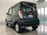 コンパクトながら荷室も確保。買い物やレジャーにも活躍します。