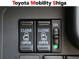 運転席からワンタッチで両側パワースライドの開閉ができて便利です。
