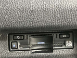 ETC車載器搭載しております。高速道路も料金支払いレーンに並ばず通過でき、とても便利です。ETCカードもお車購入時に入会する事ができます。お気軽にお問い合わせ下さい。