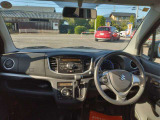 広々とした運転席です!