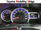 昼間でもくっきり見やすい、高質感メーターです。
