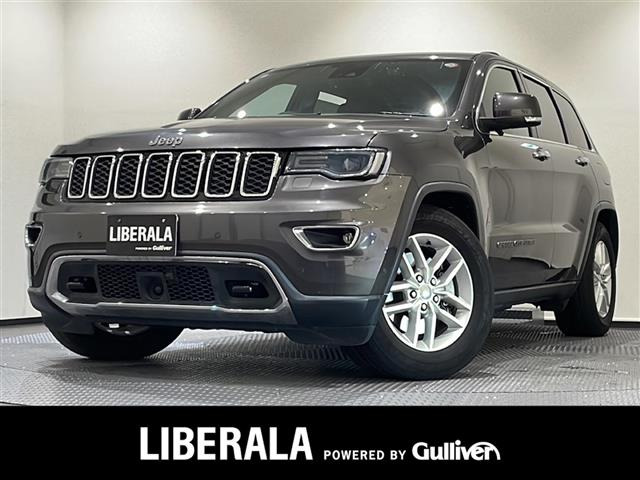 グランドチェロキー リミテッド 4WD 本革シート