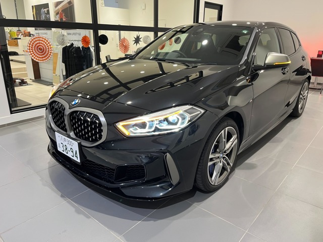 1シリーズM135i xドライブ 4WD