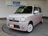 内外装に専用加飾が施された特別仕様車の「ミラココア」!どこを見ても「可愛い」が溢れる人気の軽自動車です!丸みを帯びたスクエアスタイルとカラーリングも好印象!キーフリーシステム・純正ナビ・ETC装備!