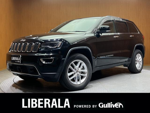 グランドチェロキー リミテッド 4WD 本革シート