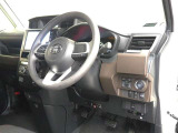運転席からの景色は、とても良く運転がしやすいです。