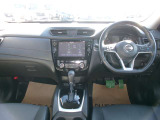 操作しやすい運転席廻り!操作パネルも使いやすい!!ドライブが楽しくなります!