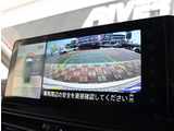 お車選びをお楽しみ頂けるよう、在庫車の展示スペースを十分に確保しております。