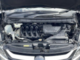 エンジンルームの画像です。店舗にて現車の確認もいただけますので、お電話で在庫のご確認の上是非ご来店くださいませ!!!ワクワクするクルマ選びをご提案します!